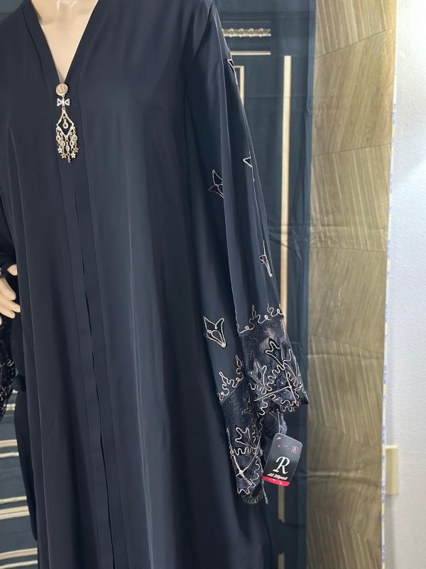 black abaya with scarf